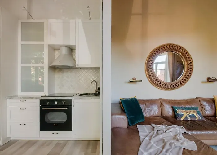 20 Stairs Apartman *